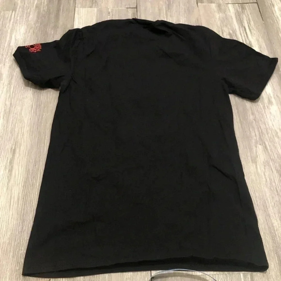 HALLOWEEN HORROR NIGHTS HAUNTING OF HILL HOUSE BLACK S Tee Crew Neck - Picture 5 of 5